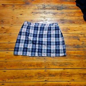 A blue Pink plaid skirt